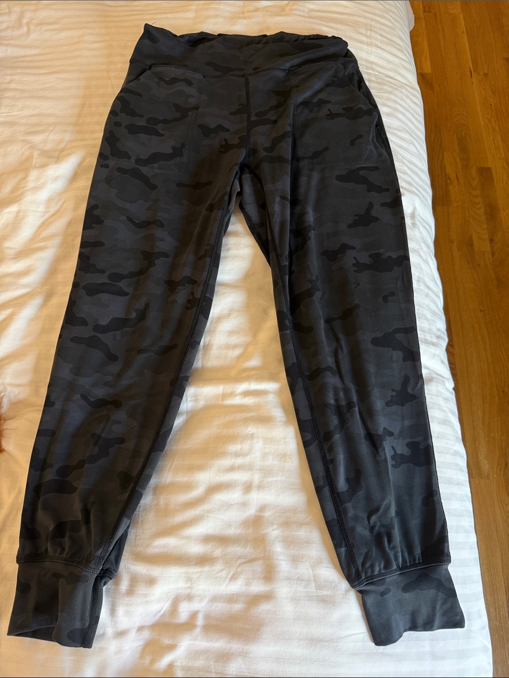 Girls' Black Camo Jogger Leggings - Brand Unknown